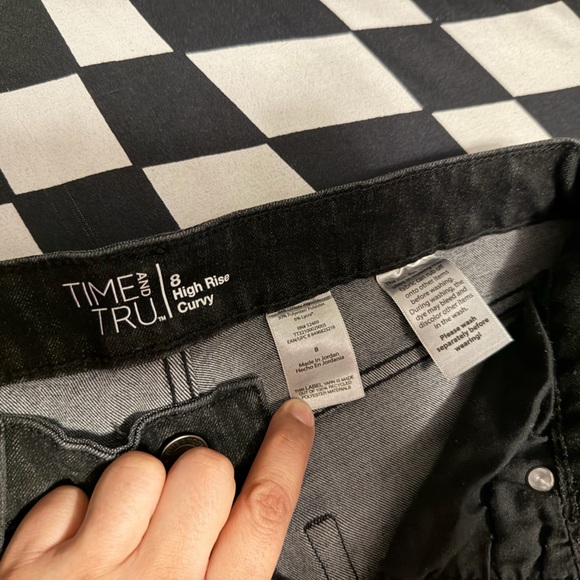 Time and Tru Women's Dark Gray Skinny Jeans - Picture 3 of 5